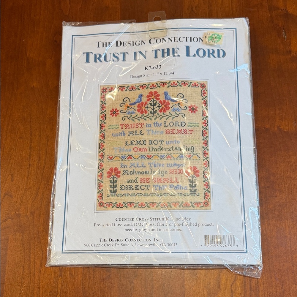 NWT Vintage Needlepoint Trust in the Lord Wall Decor